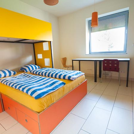 Simbol Rooms With Free Private Parking Ljubljana Ruang foto