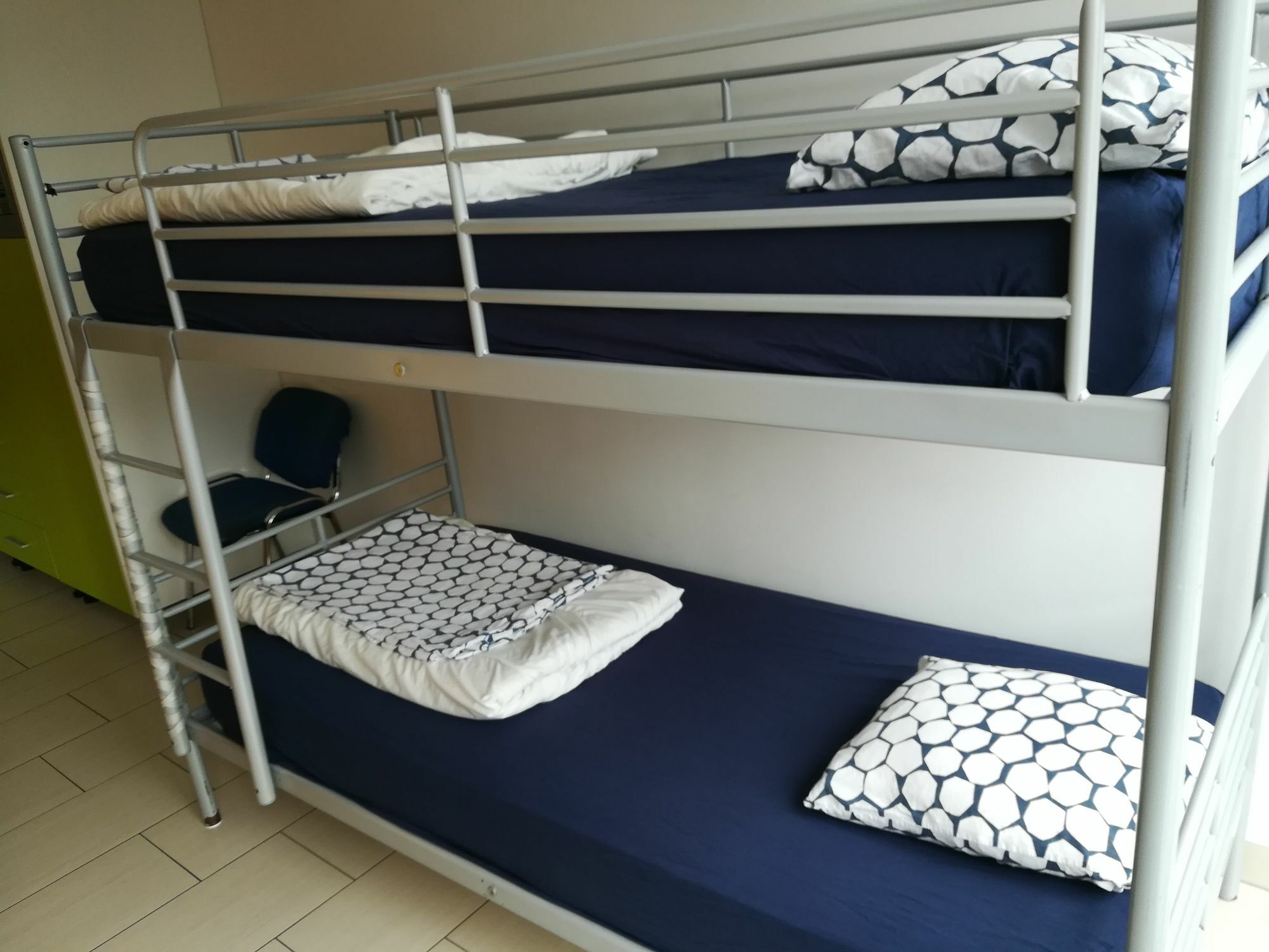Simbol Rooms With Free Private Parking Ljubljana Bagian luar foto