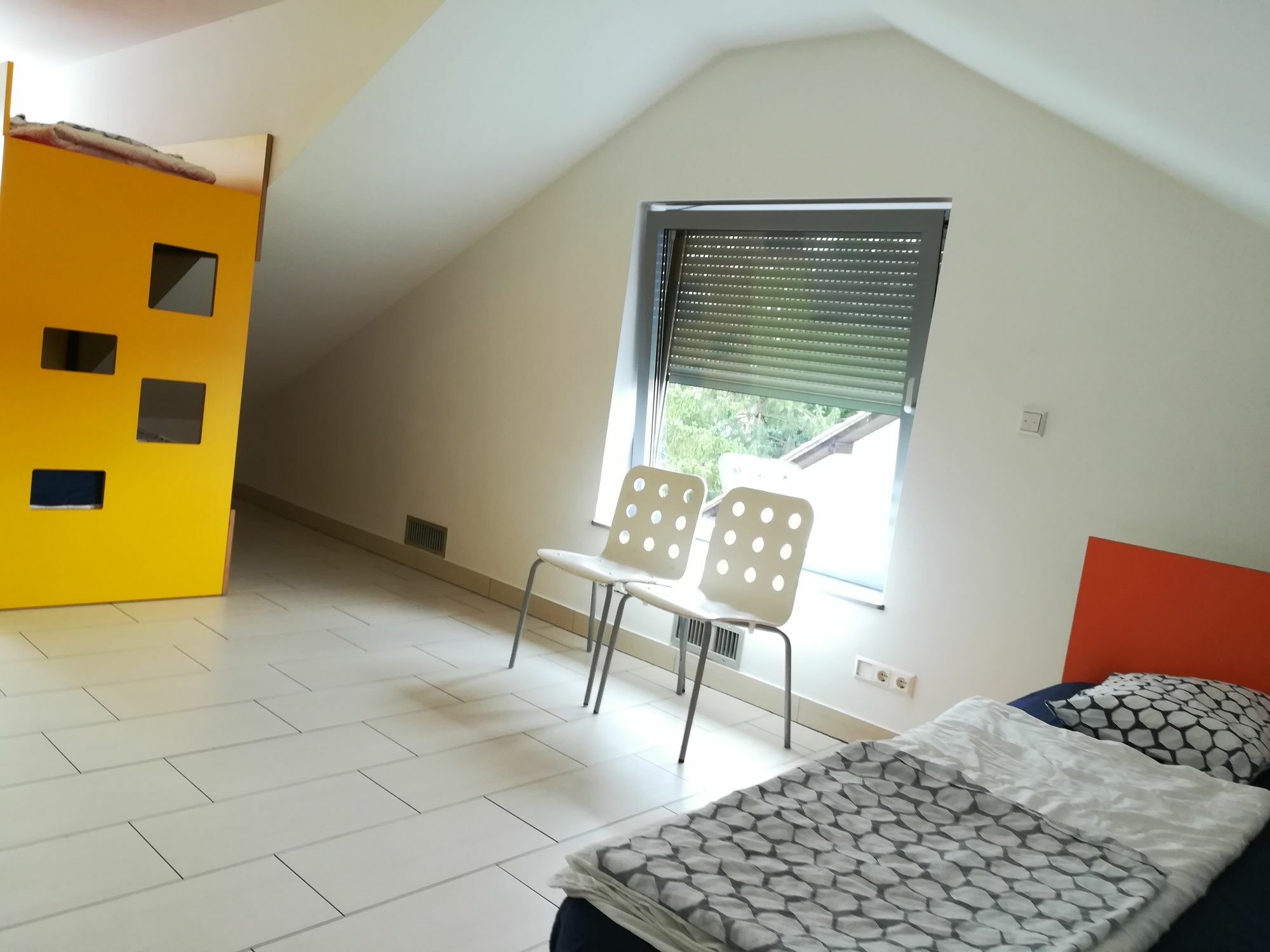 Simbol Rooms With Free Private Parking Ljubljana Bagian luar foto